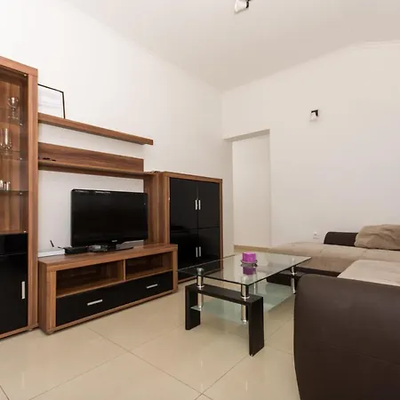 Apartment Apartman Bilic-gasic