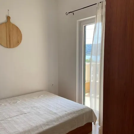 Apartman Bilic-gasic Marina